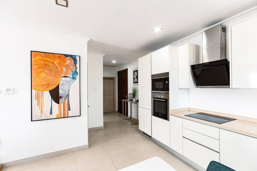 Amazing 2 Bedroom Room Space Available أكرا المظهر الخارجي الصورة